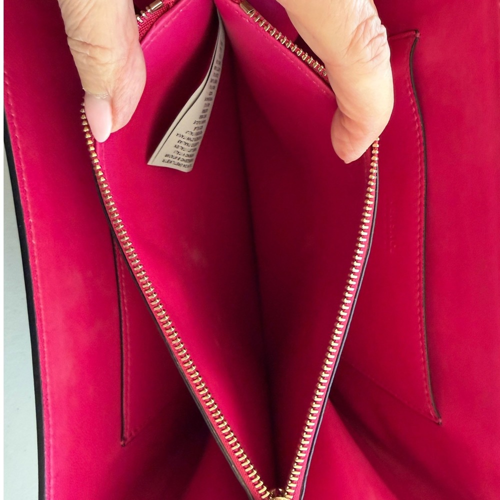 Versace DV One Limited Edition Pink Red Leather Top Handle Bag Flower Charm - Picture 12 of 16